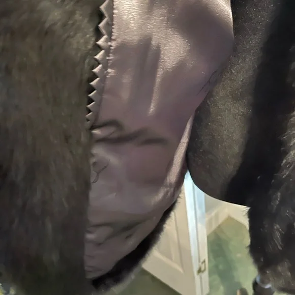 Dennis Basso Faux Fur. - Picture 2 of 4